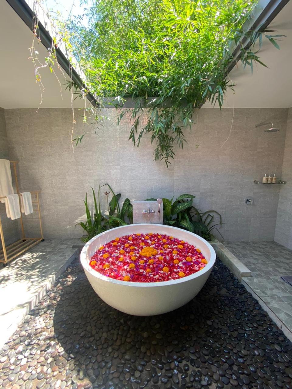 Ocean Paradise Bali Pabean Buleleng Exterior foto
